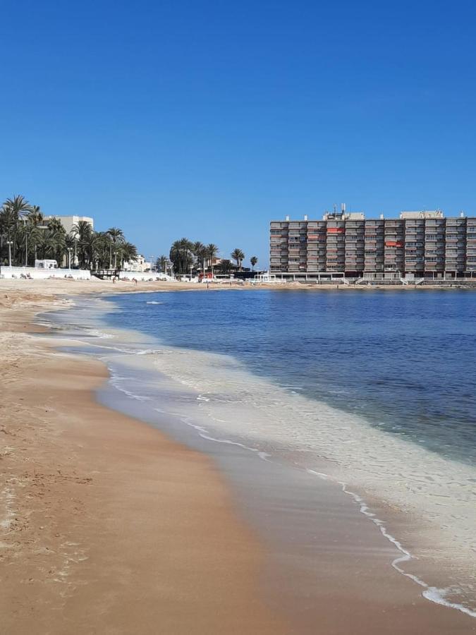 Студия На Белоснежном Пляже Los Locos Torrevieja Exterior foto